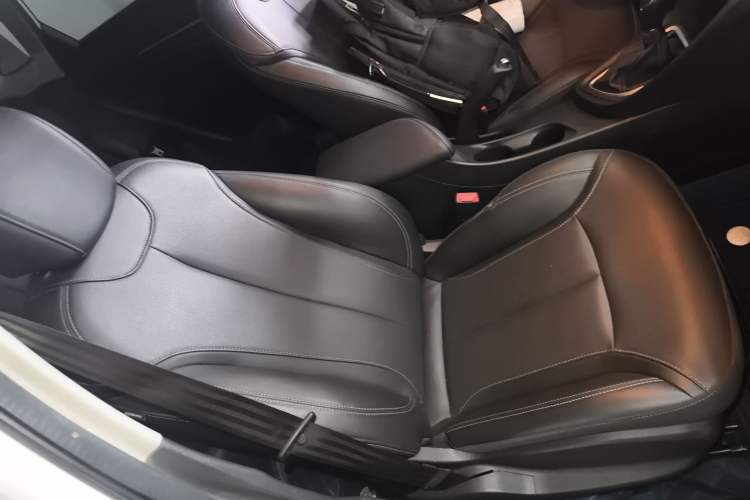 Used Buick GT 2021 Revised Version Flagship 1.5L Automatic Elite Edition Right Front Seat