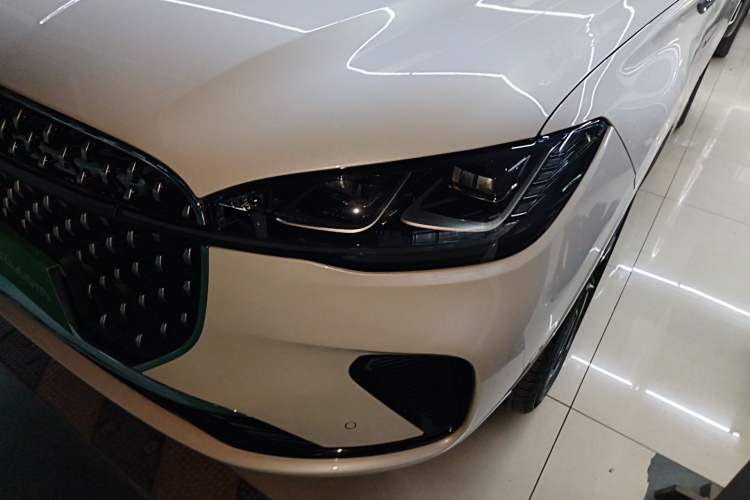 Used Lincoln Corsair 2024 2.0T Four-Wheel Drive Prestige Edition Left Front Headlight