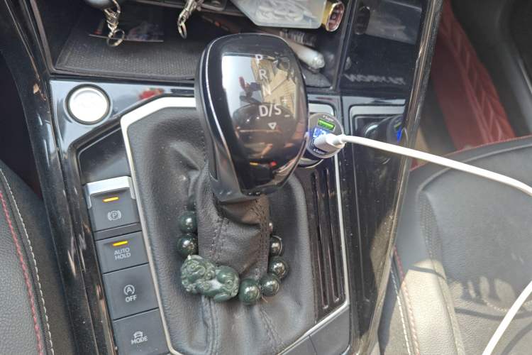 Used Volkswagen Tayron 2019 330TSI Two-Wheel Drive Luxury Model China VI Standard