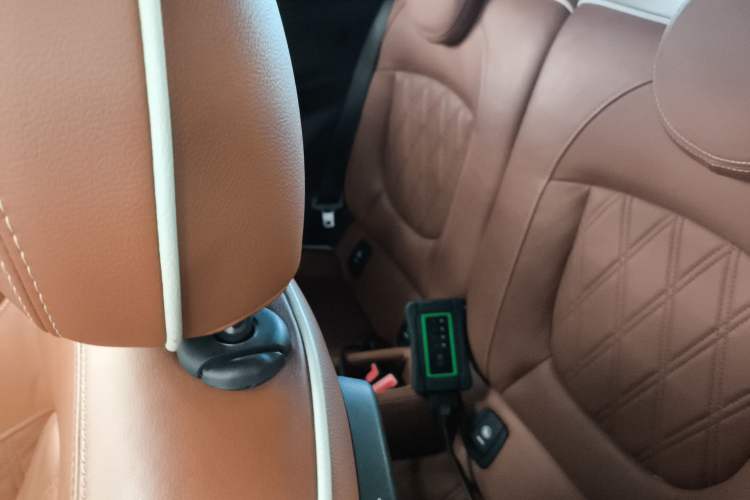 Used MINI MINI 2019 1.5T COOPER CABRIO Artist
