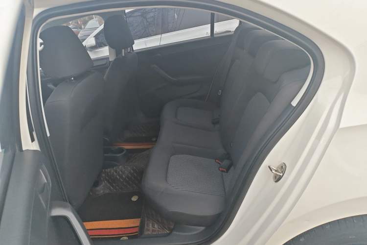 Used Volkswagen Santana 2021 1.5L Automatic Fashion Edition Left Rear Seat