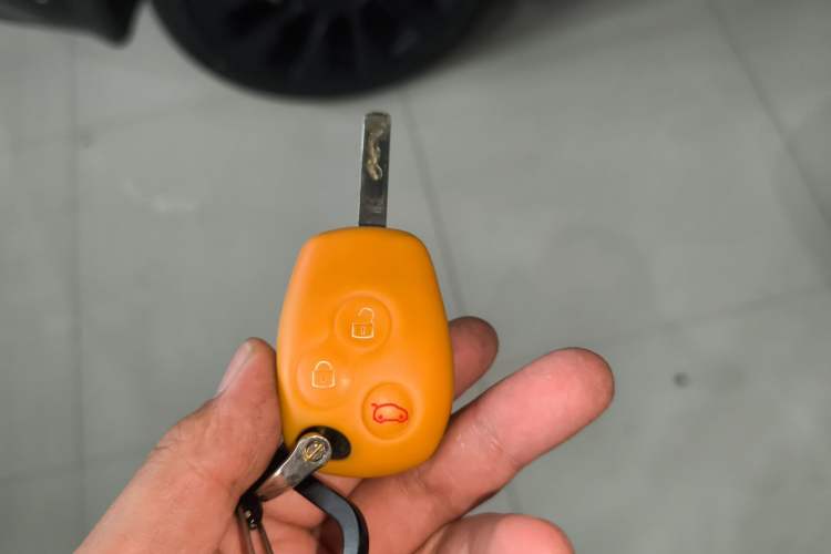 Used smart fortwo 2015 1.0L 52 kW hardtop Dynamic version