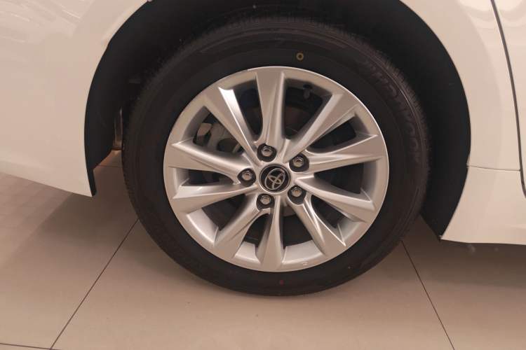 Used Toyota Corolla 2024 1.8L Smart Electric Hybrid Dual-Engine Elite Edition
