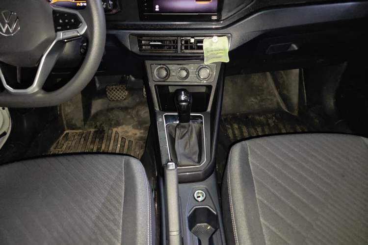 Used Volkswagen Lavida 2023 New Sharp 1.5L Automatic Excellent New Edition