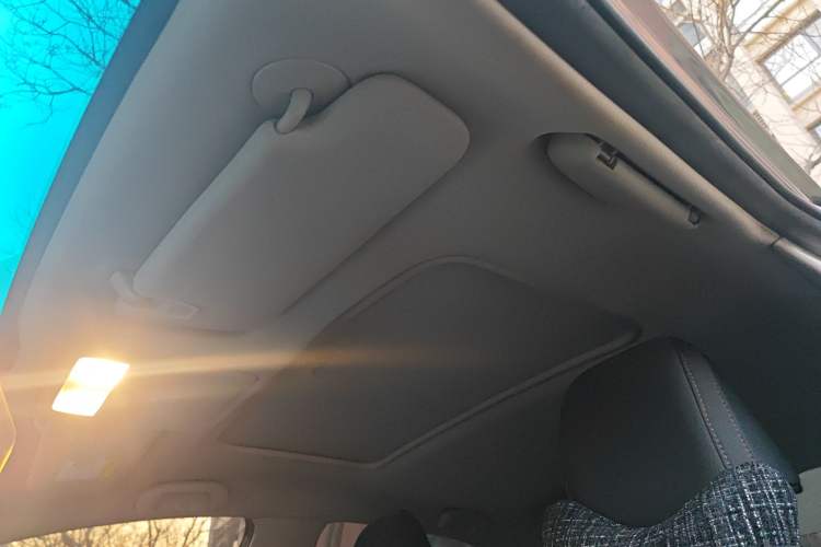 Used Chevrolet Monza 2019 Redline 320T Dual-Clutch Joyful Edition China VI Standard