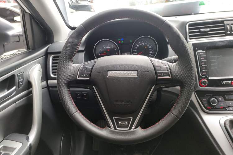 Used Haval M6 2019 1.5T Manual Two-Wheel Drive Elite Version China V Standard
