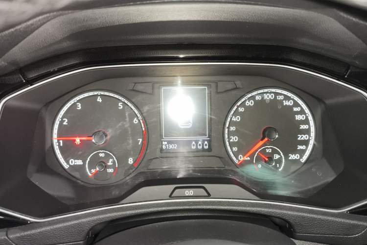 Used Volkswagen T-ROC 2019 280TSI DSG Two-Wheel Drive Comfort Version China VI Standard