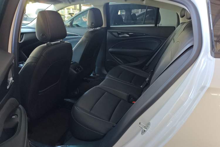 Used Buick Regal 2024 25T Deluxe Edition