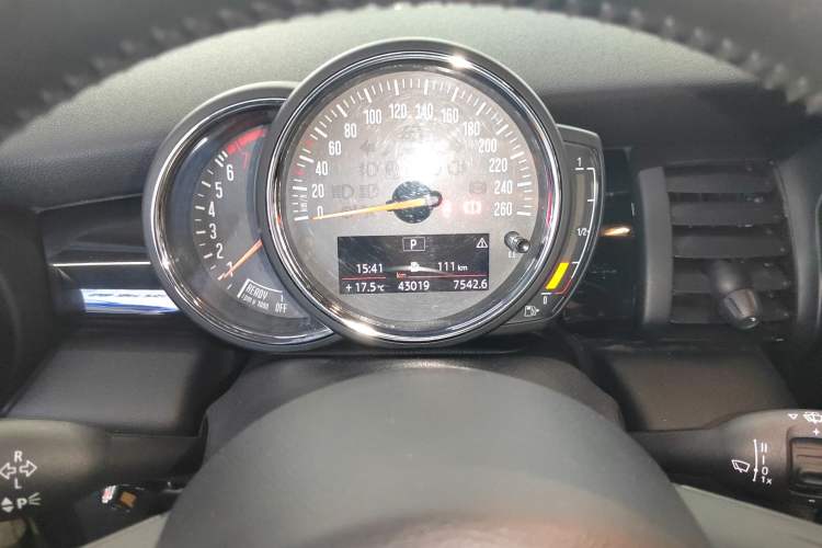 Used MINI MINI 2018 1.5T COOPER Classic Edition
