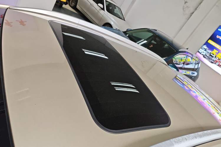 Used Geely Auto Vision S1 2018 1.4T CVT FENGXING Model Roof