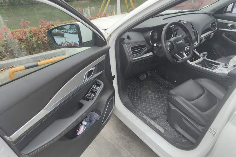 Used JETOUR X70 2020 1.5T DCT YueXing Edition 5 Seats