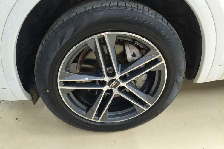 Used Audi Q5L Sportback 2021 40 TFSI Fashion Model