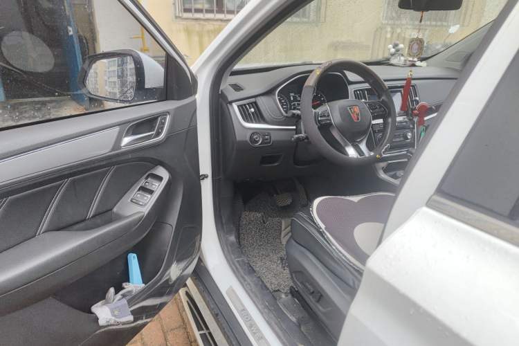 Used Roewe RX5 2016 20T Two-Wheel Drive Automatic Flagship Edition