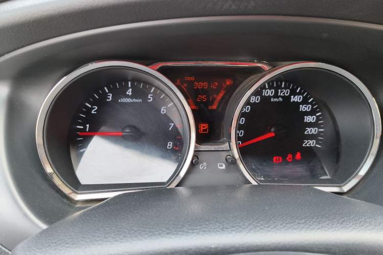 Used Nissan Livina 2015 1.6XE CVT Comfort Connect Edition
