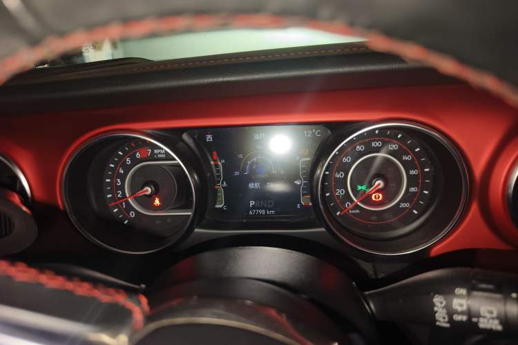 Used Jeep Wrangler 2019 2.0T Rubicon Four-Door Version China VI Emission Standard