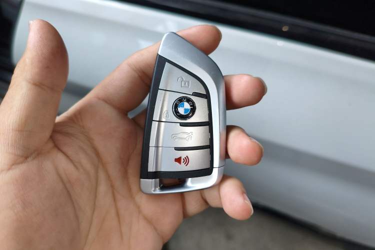 Used BMW 1 Series 2021 Revised 120i M Sport Night Edition Vehicle Key