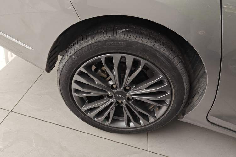 Used Dongfeng Aeolus Yixuan MAX 2021 1.5T Ultra-Stylish Trendsetter Edition
