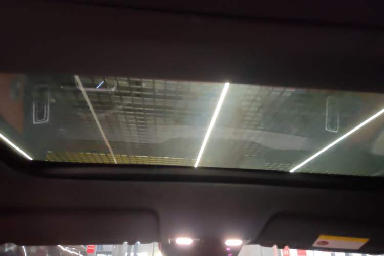 Used Li Auto L9 2025 Ultra Smart Refreshed Edition Headliner