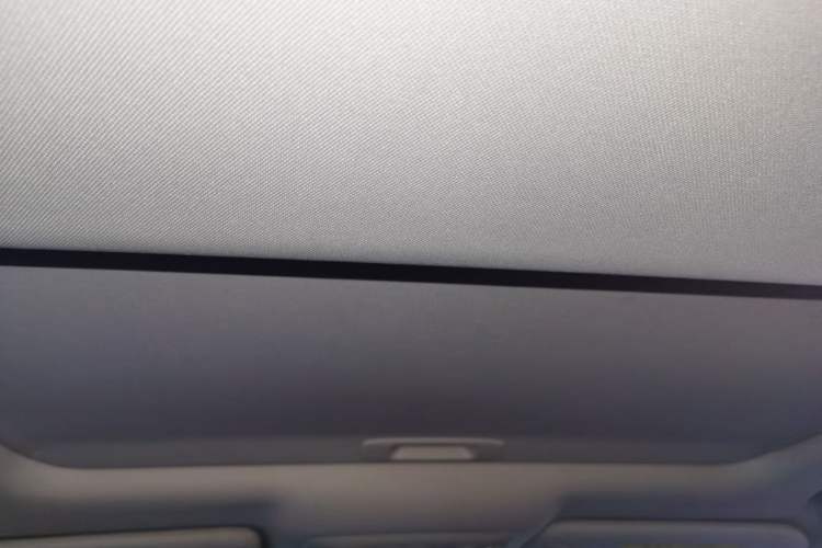 Used Infiniti Q50L 2015 2.0T Enjoyment Edition Headliner