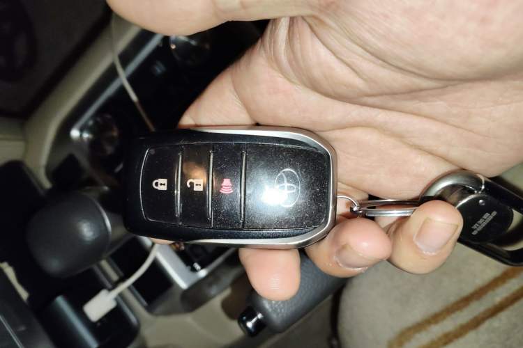 Used Toyota Land Cruiser 2018 4.0L VX-R Gasoline 7 Seats Middle East
