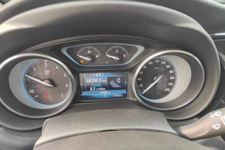 Used Buick Envision 2016 20T Two-Wheel-Drive Elite Model Instrument Cluster