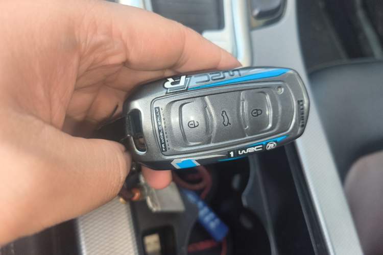 Used Geely Auto Emgrand GS 2018 Lingchao Edition 1.4T Automatic ZhenShang Smart Connectivity Model