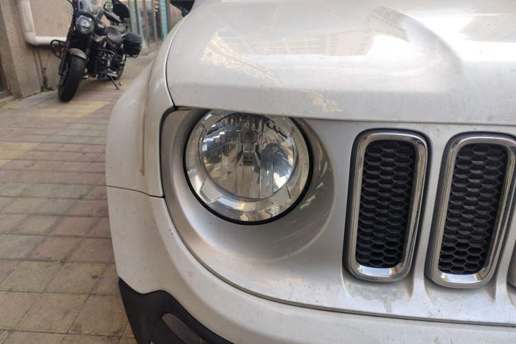 Used Jeep Renegade 2017 180T Automatic Smart Version