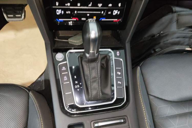 Used Volkswagen FAW-Volkswagen CC 2021 380TSI Striking Edition
