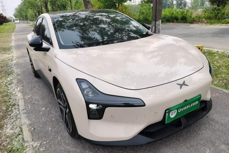 Used XPeng MONA M03 2025 600 with Ultra-Long Range Max Front Right 45 Deg