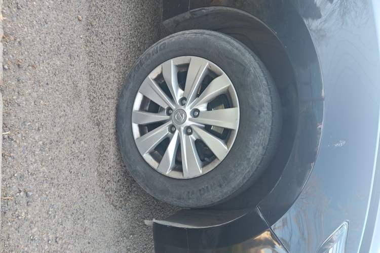 Used Nissan Teana 2018 2.0L XL Smart Upgrade Edition Right Front Wheel Hub