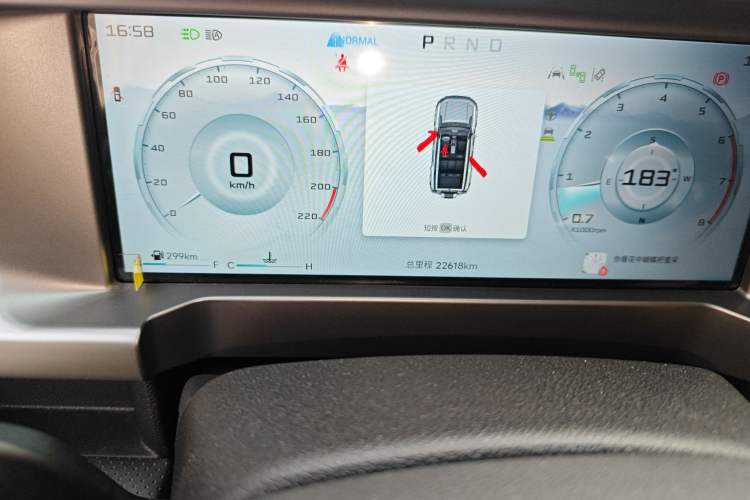 Used JETOUR Traveler 2023 2.0T All-Wheel Drive CrossPRO+ Odometer Close Up