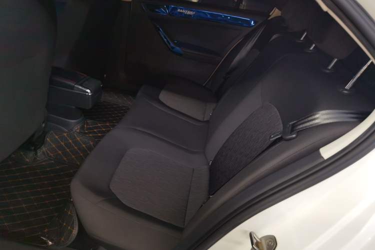 Used Jetta VA3 2021 1.5L Manual Entry-Level Version