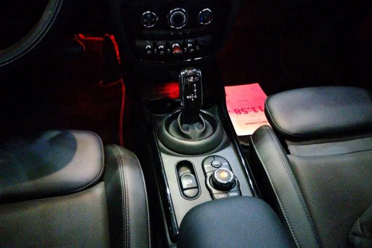 Used MINI Clubman 2019 1.5T ONE
