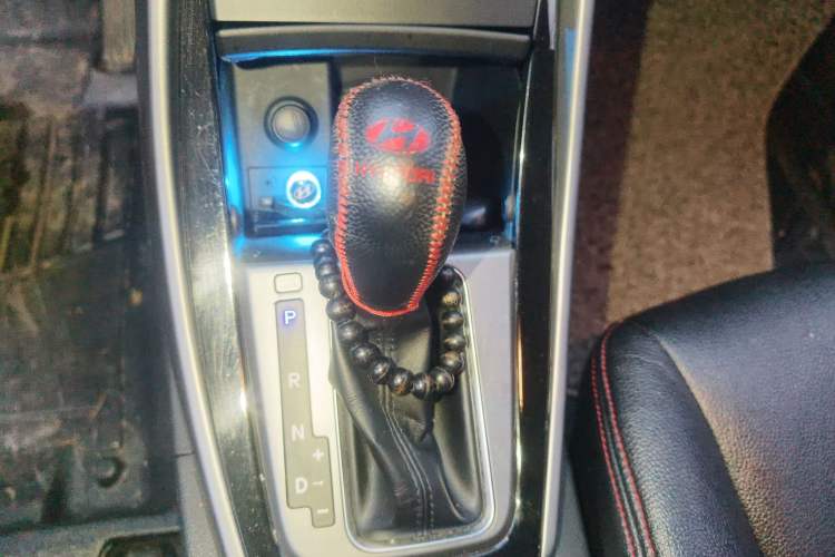 Used Hyundai Elantra (5th Generation / Langdong) 2015 1.6L Automatic Leading Model
