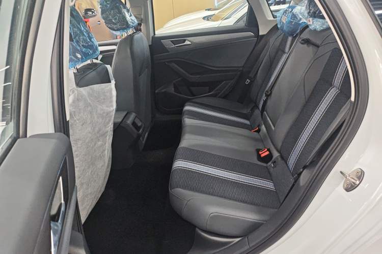 Used Volkswagen Sagitar 2025 Facelift 200TSI DSG Flyover Edition
