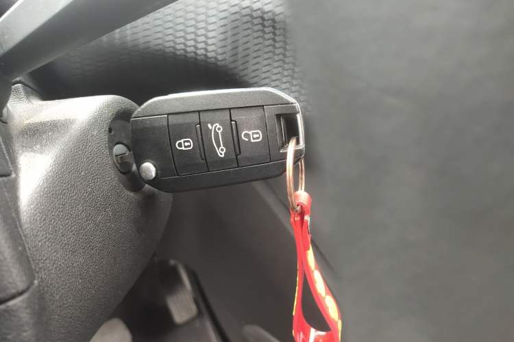 Used Peugeot 2008 2014 1.6L Automatic Trend Edition