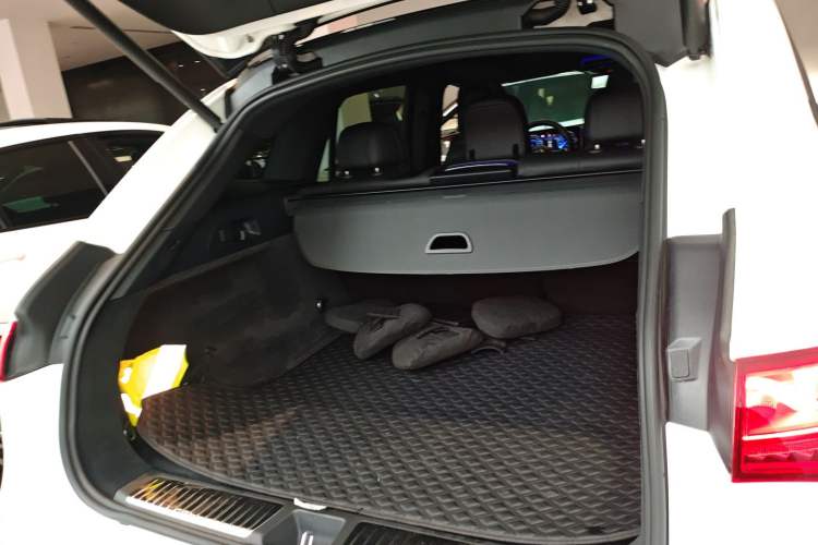 Used Mercedes-Benz EQE SUV 2023 350 4MATIC Luxury Edition