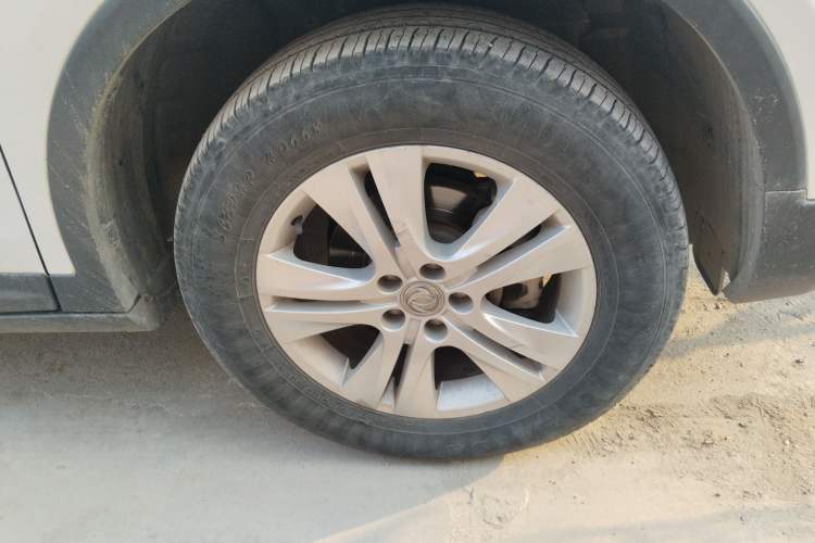 Used Dongfeng Aeolus AX7 2019 Classic 230T Manual Elite Model China V Standard
