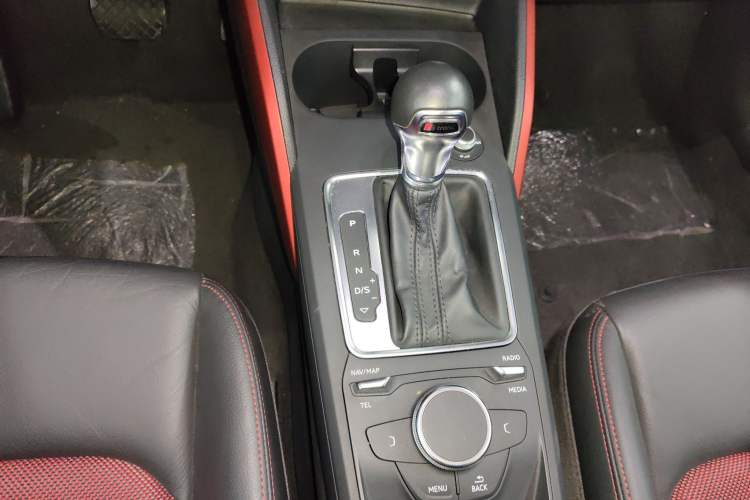 Used Audi Q2L 2018 35 TFSI Fashion Dynamic Version China VI Emission Standard