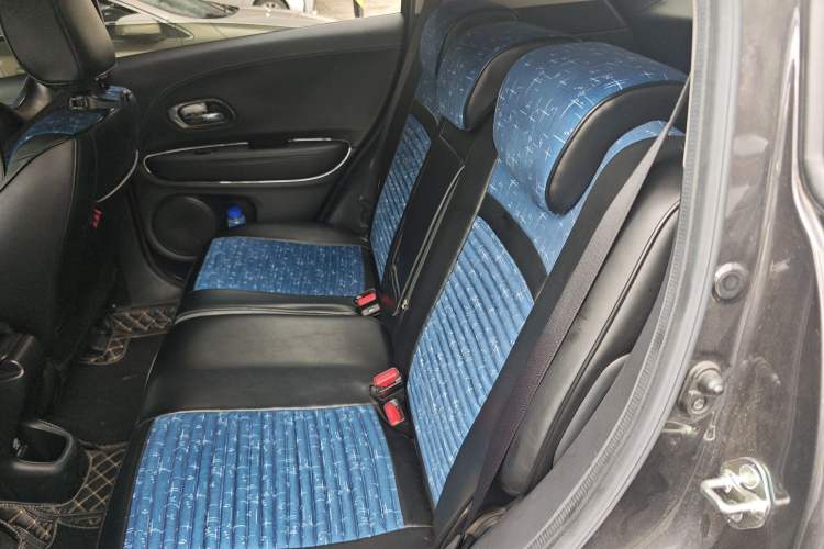 Used Honda Vezel 2020 1.5L CVT Pioneer Edition Left Rear Seat