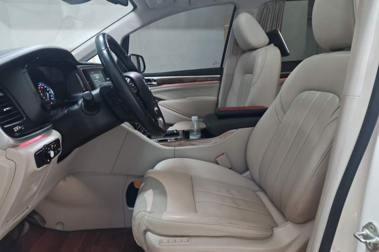 Used GAC Trumpchi M8 2018 320T Flagship Edition