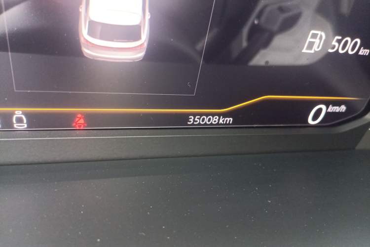 Used Volkswagen Tayron 2023 330TSI Two-Wheel-Drive Luxury Plus Advanced Version Odometer Close Up