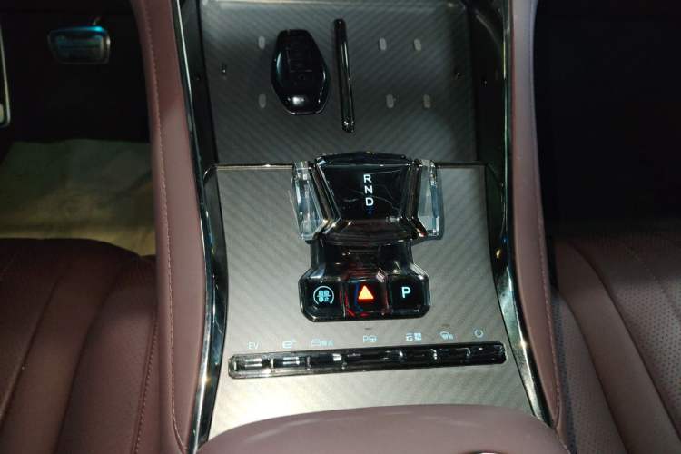 Used Denza Z9GT 2024 1100 Four-Wheel Drive Ultra Version