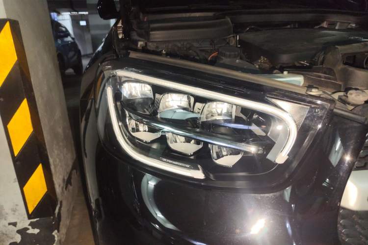 Used Mercedes-Benz GLC 2022 GLC 300 L 4MATIC Dynamic Edition Prestige Model Right Front Headlight
