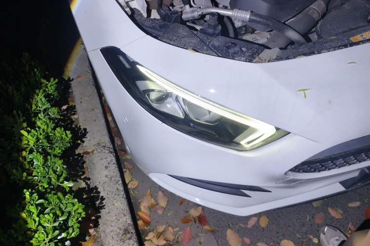 Used Mercedes-Benz A-Class 2020 Restyled A 200 L Sport Sedan Fashion Version
