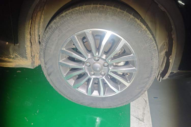 Used Haval H6 2015 Sport Edition 1.5T Automatic Two-Wheel Drive Luxury Model
