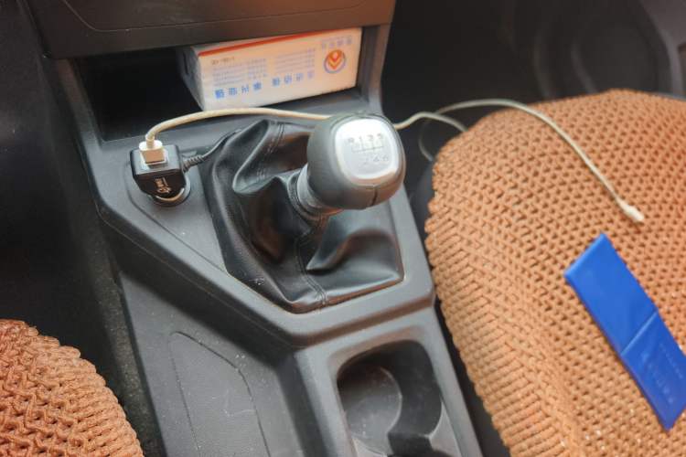 Used Wuling Hongguang PLUS 2019 1.5T Manual Standard Edition 5 Seats
