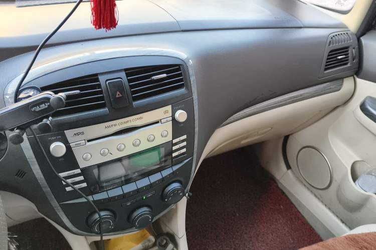 Used Haima Puxima 2013 1.6L Manual 7-Seater Adventure Edition
