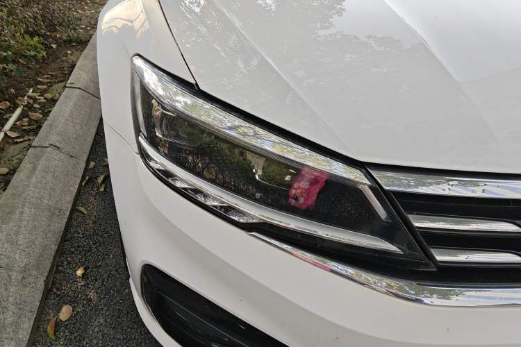 Used Volkswagen Lamando 2021 280TSI DSG Comfort Edition
