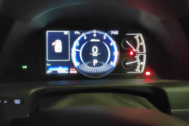 Used Lexus ES 2022 200 Excellence Edition
